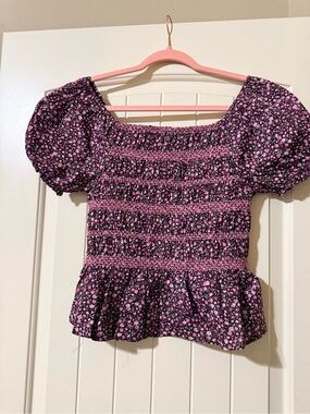 easel Smocked Peplum Puff Sleeve Top in Purple and Pink Floral NWOT